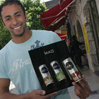 2008-fethi-hakkar-ecoboissons-talents-des-cites-emergence-1.jpg 2008-fethi-hakkar-ecoboissons-talents-des-cites-emergence-1.jpg